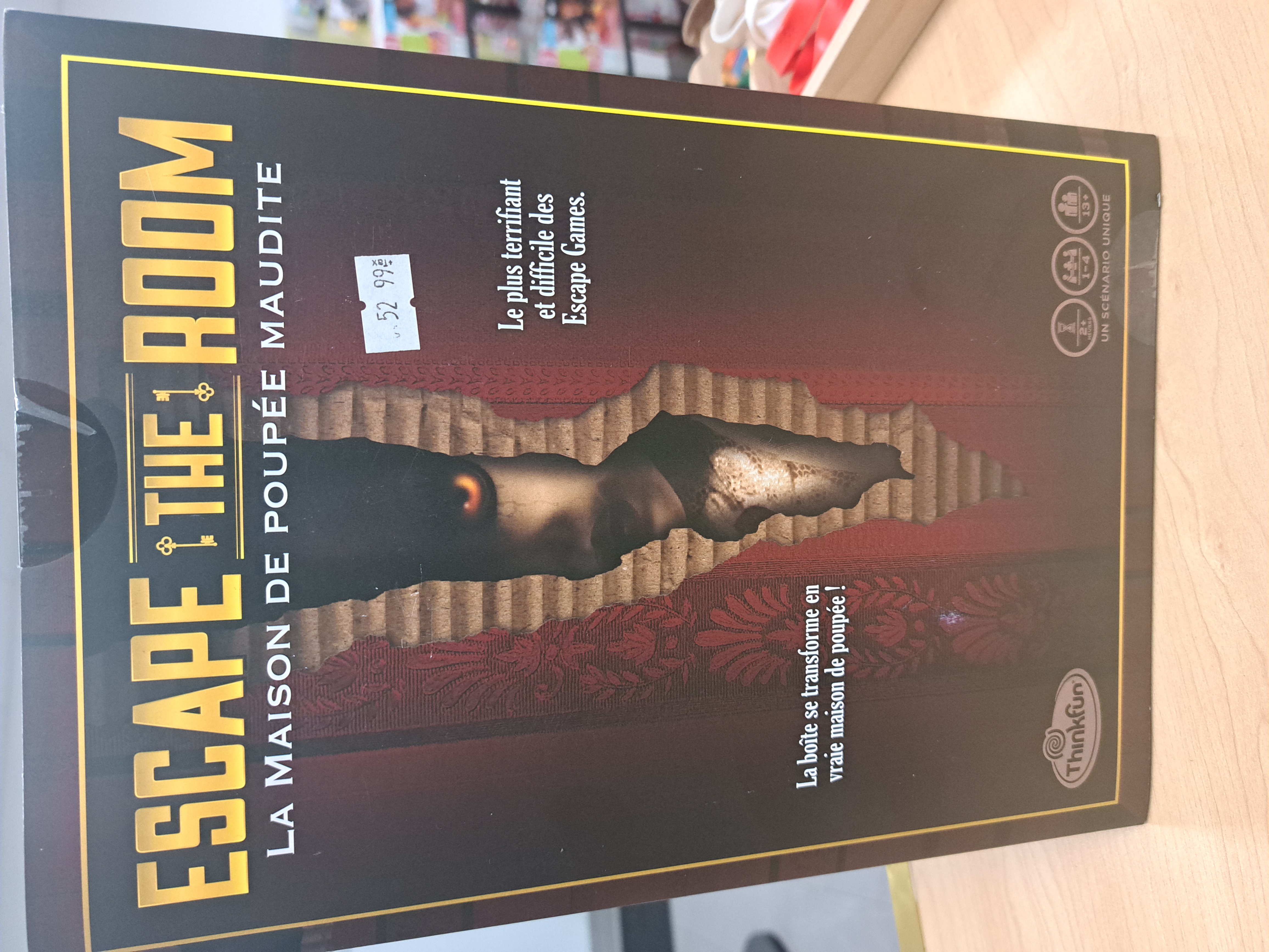 escape the room - la maison de poupée maudite